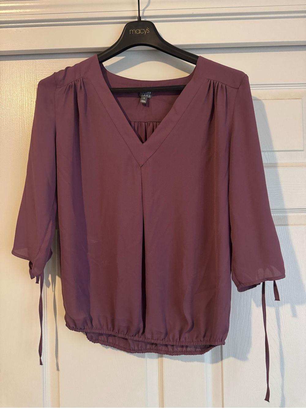 New York & Company Mauve V-Neck Pullover Blouse